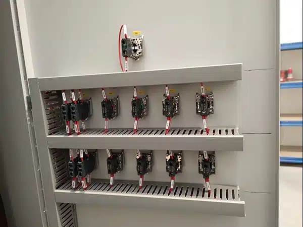 automazione-per-quadri-elettrici-di-distribuzione automazione-per-quadri-elettrici-di-distribuzione